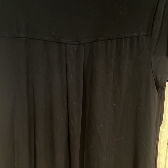 Joan Vass High Low Top with Satin Collar Size Large - Picture 7 of 11